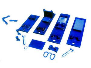 各種高錳鋼AT尖軌用高臺板滑床板、護軌墊板、彈條、扣件、螺栓等配件